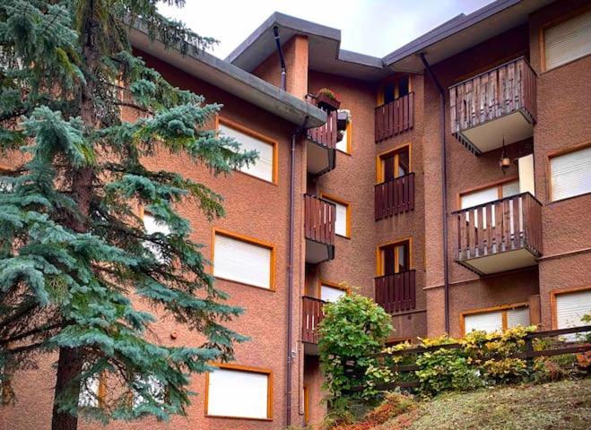 Elegante Trilocale Con Garage, Terrazzo E Vista Montagne Apartment Bardonecchia Exterior photo