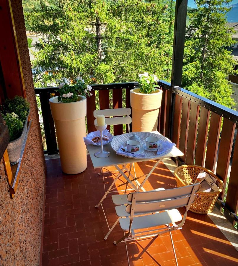 Elegante Trilocale Con Garage, Terrazzo E Vista Montagne Apartment Bardonecchia Exterior photo